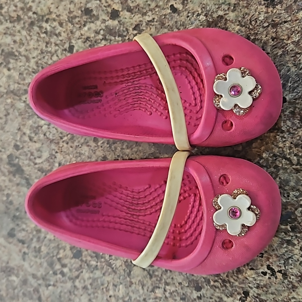 EUC Crocs Shoes
